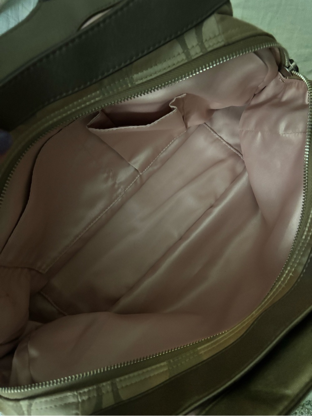 Coach Lexi Signature Shoulder Bag - Picture 9 of 13